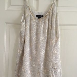 Diamond Patterned sleeveless blouse